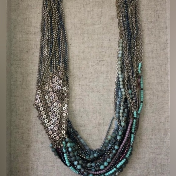 Mae Stella & Dot Necklace - Picture 4 of 6